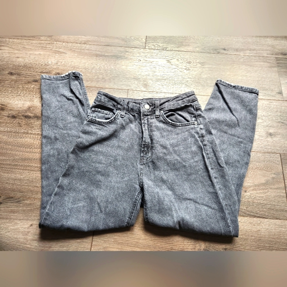 Wild Fable Highest Rise Mom Jean grey size 4